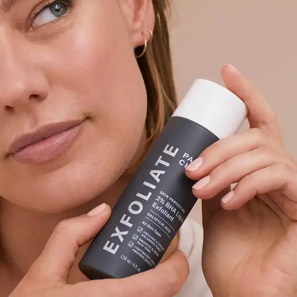 لایه بردار مایع حاوی 2% BHA پائولا چویس حجم 30ML