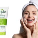 شوینده صورت Moisturising سیمپل 150 میل